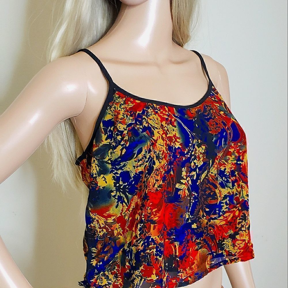 Sans Souci Colorful Crop Top with Black Liner